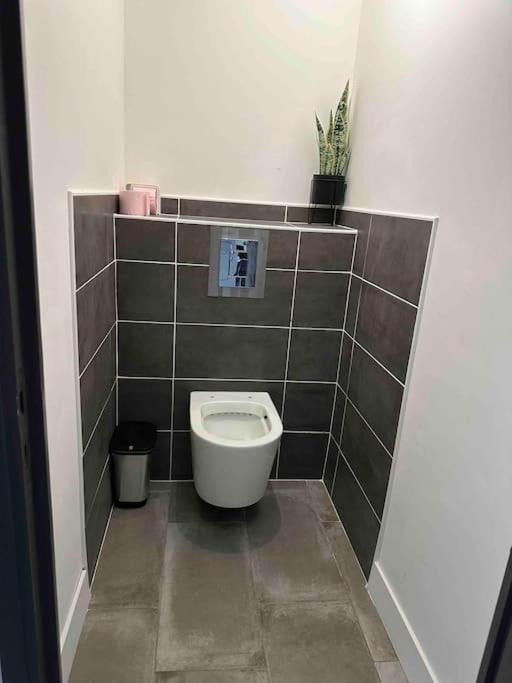 TrèbesLa Casa De Gaelle 2公寓 外观 照片